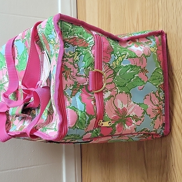 NWT Lilly Pulitzer Insulated Beach Cooler Big Flirt - Picture 7 of 14